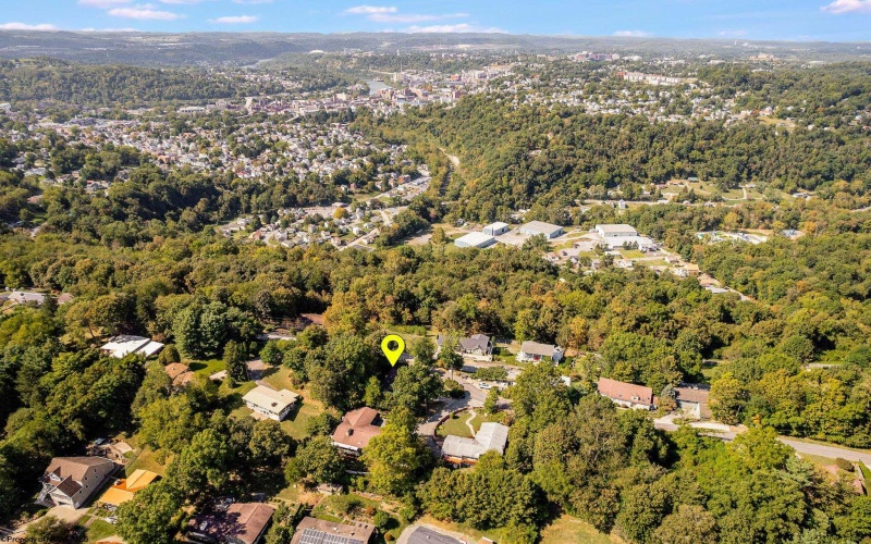 756 Mountain View Place, Morgantown, West Virginia 26501, 3 Bedrooms Bedrooms, 8 Rooms Rooms,2 BathroomsBathrooms,Single Family Detached,For Sale,Mountain View,10161724