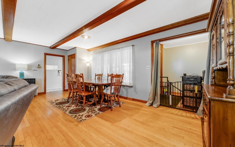 756 Mountain View Place, Morgantown, West Virginia 26501, 3 Bedrooms Bedrooms, 8 Rooms Rooms,2 BathroomsBathrooms,Single Family Detached,For Sale,Mountain View,10161724