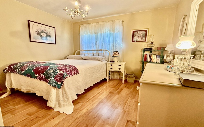 101 Kennywood Drive, Fairmont, West Virginia 26554, 2 Bedrooms Bedrooms, 5 Rooms Rooms,1 BathroomBathrooms,Single Family Detached,For Sale,Kennywood,10161723