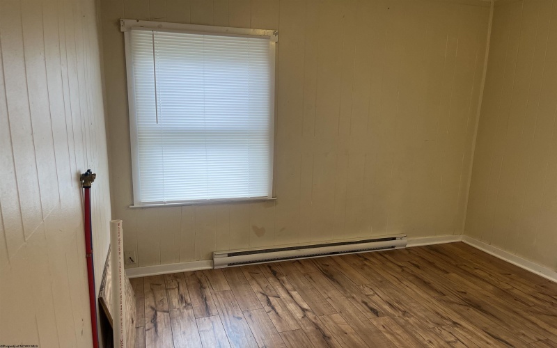 119 Merrill Avenue, Rivesville, West Virginia 26588, 1 Bedroom Bedrooms, 4 Rooms Rooms,1 BathroomBathrooms,Single Family Detached,For Sale,Merrill,10161704