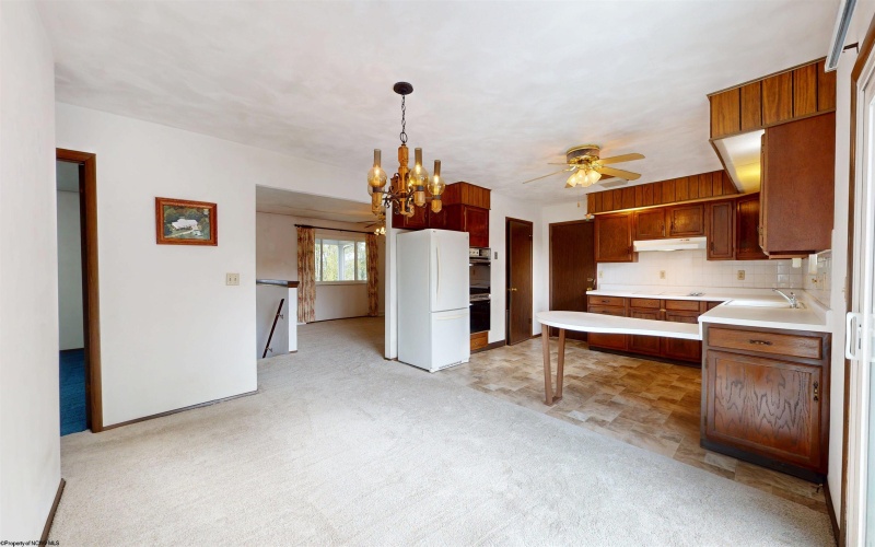 33 Ivy Lane, White Hall, West Virginia 26554, 3 Bedrooms Bedrooms, 9 Rooms Rooms,2 BathroomsBathrooms,Single Family Detached,For Sale,Ivy,10161718 33 Ivy Lane, White Hall, West Virginia 26554, 3 Bedrooms Bedrooms, 9 Rooms Rooms,2 BathroomsBathrooms,Single Family Detached,For Sale,Ivy,10161718