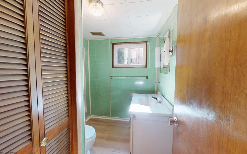 33 Ivy Lane, White Hall, West Virginia 26554, 3 Bedrooms Bedrooms, 9 Rooms Rooms,2 BathroomsBathrooms,Single Family Detached,For Sale,Ivy,10161718 33 Ivy Lane, White Hall, West Virginia 26554, 3 Bedrooms Bedrooms, 9 Rooms Rooms,2 BathroomsBathrooms,Single Family Detached,For Sale,Ivy,10161718