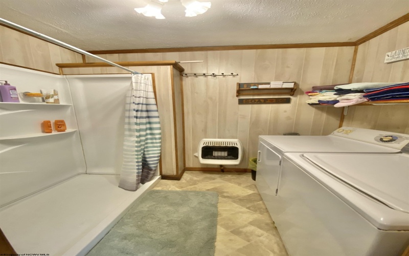 1300 Paw Paw Creek Road, Fairview, West Virginia 26570, 4 Bedrooms Bedrooms, 8 Rooms Rooms,2 BathroomsBathrooms,Single Family Detached,For Sale,Paw Paw Creek,10161714