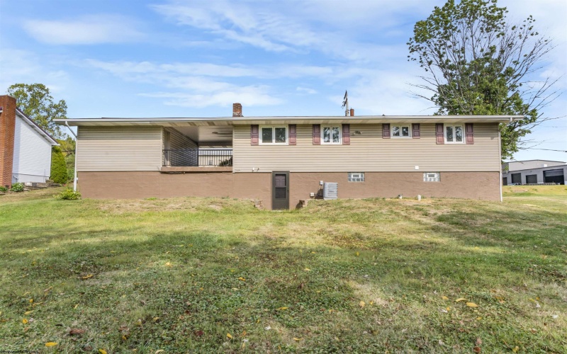 304 Balsinger Road, Uniontown, Pennsylvania 15401, 3 Bedrooms Bedrooms, 6 Rooms Rooms,1 BathroomBathrooms,Single Family Detached,For Sale,Balsinger,10161728