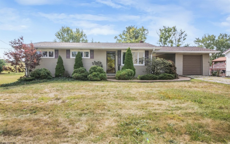304 Balsinger Road, Uniontown, Pennsylvania 15401, 3 Bedrooms Bedrooms, 6 Rooms Rooms,1 BathroomBathrooms,Single Family Detached,For Sale,Balsinger,10161728