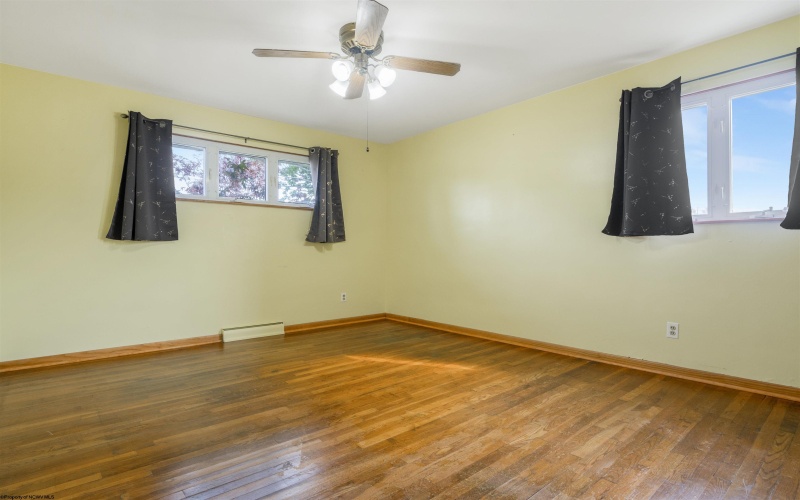 304 Balsinger Road, Uniontown, Pennsylvania 15401, 3 Bedrooms Bedrooms, 6 Rooms Rooms,1 BathroomBathrooms,Single Family Detached,For Sale,Balsinger,10161728