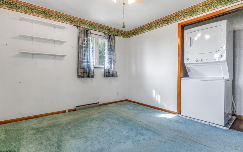 304 Balsinger Road, Uniontown, Pennsylvania 15401, 3 Bedrooms Bedrooms, 6 Rooms Rooms,1 BathroomBathrooms,Single Family Detached,For Sale,Balsinger,10161728