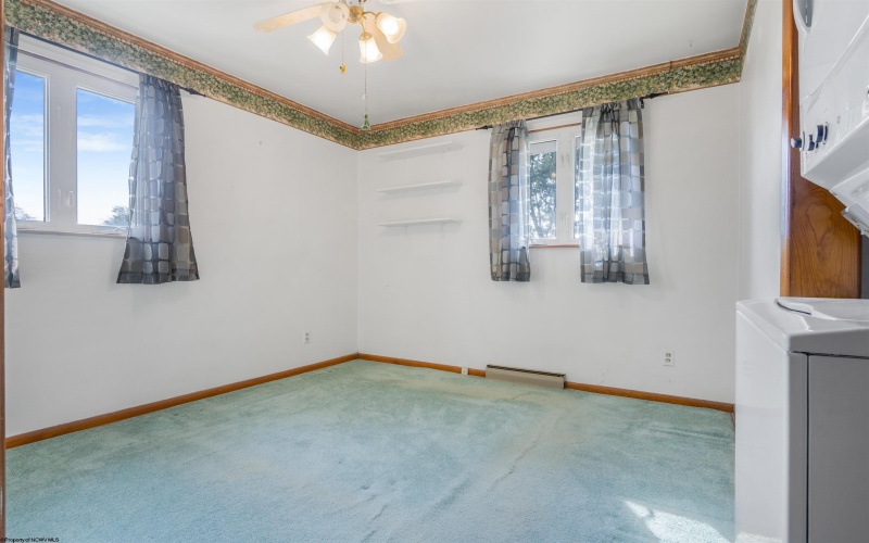 304 Balsinger Road, Uniontown, Pennsylvania 15401, 3 Bedrooms Bedrooms, 6 Rooms Rooms,1 BathroomBathrooms,Single Family Detached,For Sale,Balsinger,10161728