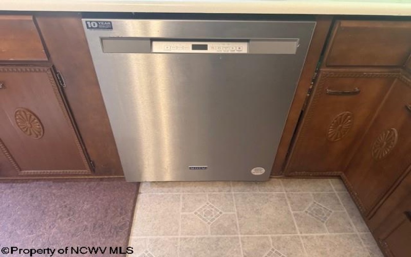 11692 Adolph Road, Mill Creek, West Virginia 26280, 5 Bedrooms Bedrooms, 12 Rooms Rooms,2 BathroomsBathrooms,Single Family Detached,For Sale,Adolph,10161726