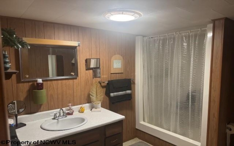 11692 Adolph Road, Mill Creek, West Virginia 26280, 5 Bedrooms Bedrooms, 12 Rooms Rooms,2 BathroomsBathrooms,Single Family Detached,For Sale,Adolph,10161726