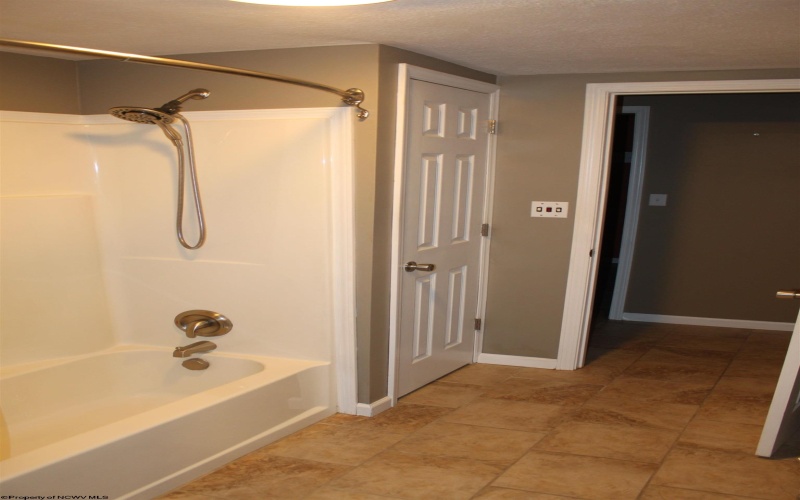 5 Euclyde Avenue, Webster Springs, West Virginia 26288, 3 Bedrooms Bedrooms, 10 Rooms Rooms,2 BathroomsBathrooms,Single Family Detached,For Sale,Euclyde,10161727