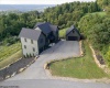 107 Oak Hill Lane, Morgantown, West Virginia 26508, 4 Bedrooms Bedrooms, 10 Rooms Rooms,3 BathroomsBathrooms,Single Family Detached,For Sale,Oak Hill,10161746