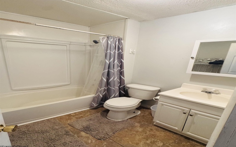 134 Pennsylvania Avenue, Nutter Fort, West Virginia 26301, ,Multi-unit/income,For Sale,Pennsylvania,10161745