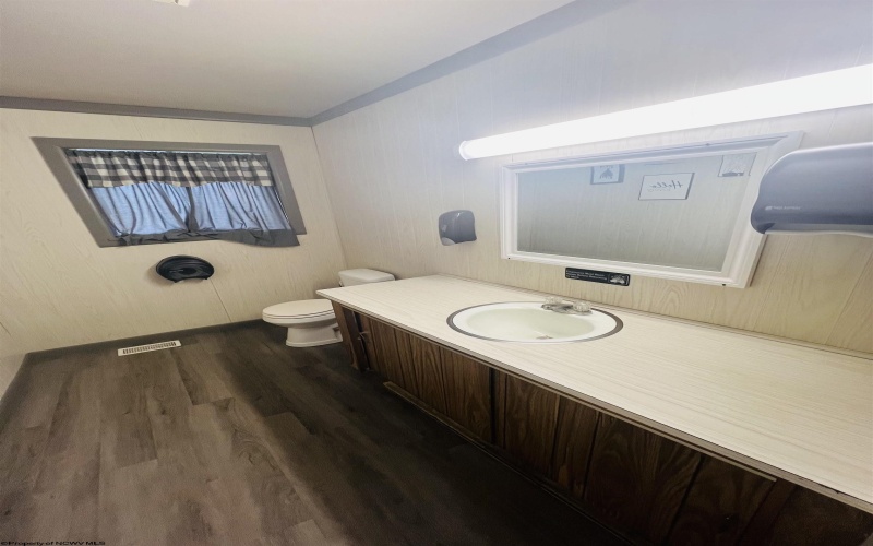 4418 Crossroads Road, Fairview, West Virginia 26570, ,Commercial/industrial,For Sale,Crossroads,10156114 4418 Crossroads Road, Fairview, West Virginia 26570, ,Commercial/industrial,For Sale,Crossroads,10156114