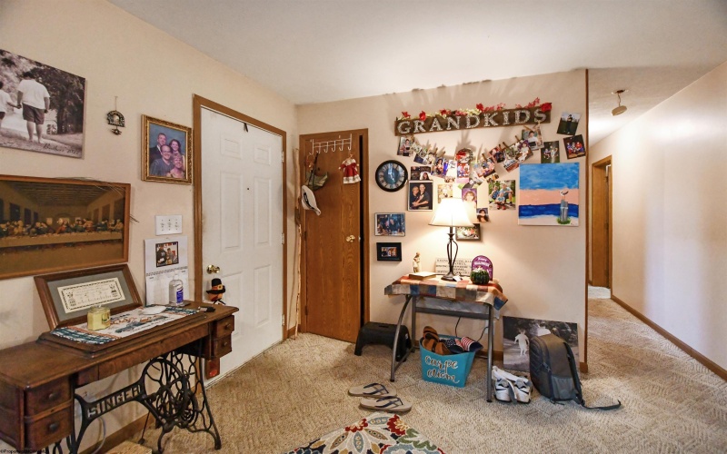 81 Sunset Drive, Reedsville, West Virginia 26547, 3 Bedrooms Bedrooms, 6 Rooms Rooms,2 BathroomsBathrooms,Single Family Detached,For Sale,Sunset,10161743