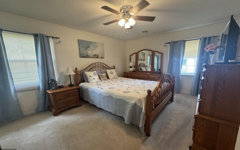 13 Lower Drive, Buckhannon, West Virginia 26201, 4 Bedrooms Bedrooms, 8 Rooms Rooms,2 BathroomsBathrooms,Single Family Detached,For Sale,Lower,10161739