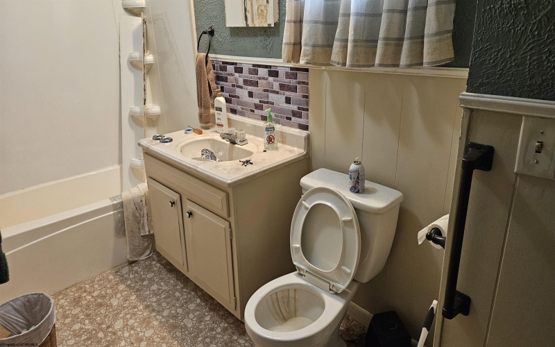 415 Elderberry Road, Coxs Mill, West Virginia 26342, 2 Bedrooms Bedrooms, 5 Rooms Rooms,1 BathroomBathrooms,Single Family Detached,For Sale,Elderberry,10161731