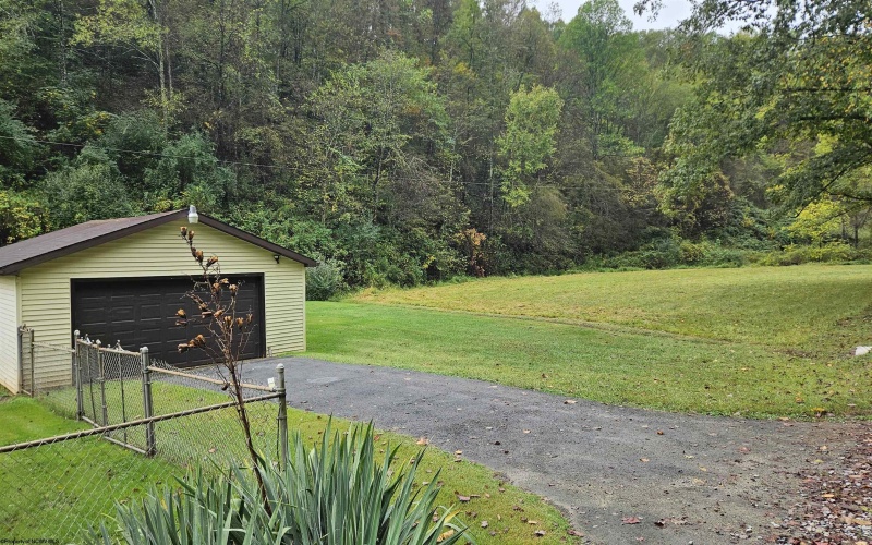 415 Elderberry Road, Coxs Mill, West Virginia 26342, 2 Bedrooms Bedrooms, 5 Rooms Rooms,1 BathroomBathrooms,Single Family Detached,For Sale,Elderberry,10161731