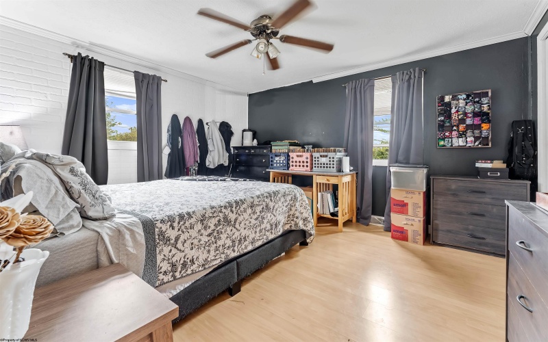 22 Eastgate Drive, Morgantown, West Virginia 26508, 3 Bedrooms Bedrooms, 5 Rooms Rooms,1 BathroomBathrooms,Single Family Detached,For Sale,Eastgate,10161753 22 Eastgate Drive, Morgantown, West Virginia 26508, 3 Bedrooms Bedrooms, 5 Rooms Rooms,1 BathroomBathrooms,Single Family Detached,For Sale,Eastgate,10161753