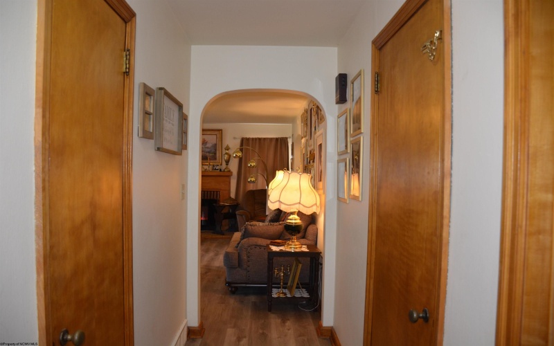 570 Locust Avenue, Weston, West Virginia 26452, 3 Bedrooms Bedrooms, 7 Rooms Rooms,2 BathroomsBathrooms,Single Family Detached,For Sale,Locust,10161750
