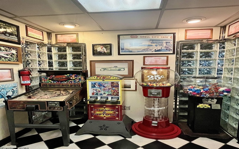 1181 Airport Road, Fairmont, West Virginia 26554, ,Commercial/industrial,For Sale,Airport,10161757