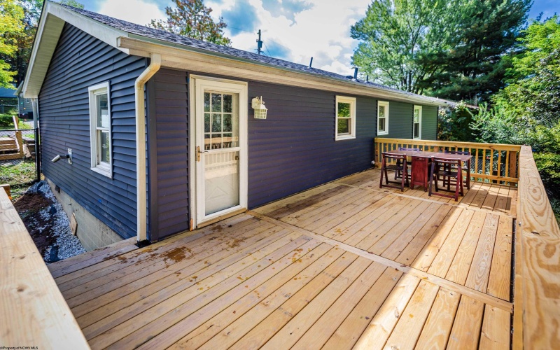 542 Cherokee Drive, Morgantown, West Virginia 26508, 3 Bedrooms Bedrooms, 6 Rooms Rooms,1 BathroomBathrooms,Single Family Detached,For Sale,Cherokee,10161755