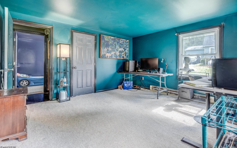 542 Cherokee Drive, Morgantown, West Virginia 26508, 3 Bedrooms Bedrooms, 6 Rooms Rooms,1 BathroomBathrooms,Single Family Detached,For Sale,Cherokee,10161755