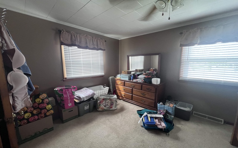 371 Kennedy Street, Elkins, West Virginia 26241, 3 Bedrooms Bedrooms, 6 Rooms Rooms,1 BathroomBathrooms,Single Family Detached,For Sale,Kennedy,10161766