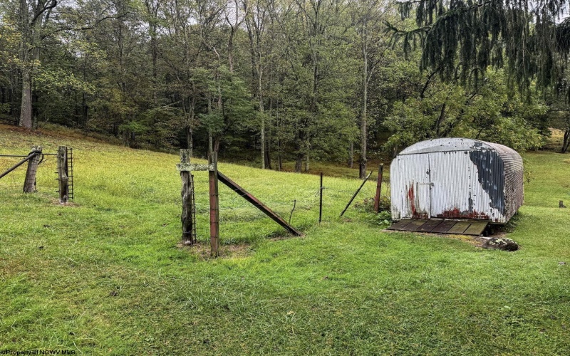 TBD Fairview Road, Farmington, West Virginia 26571, ,Lots/land,For Sale,Fairview,10161763