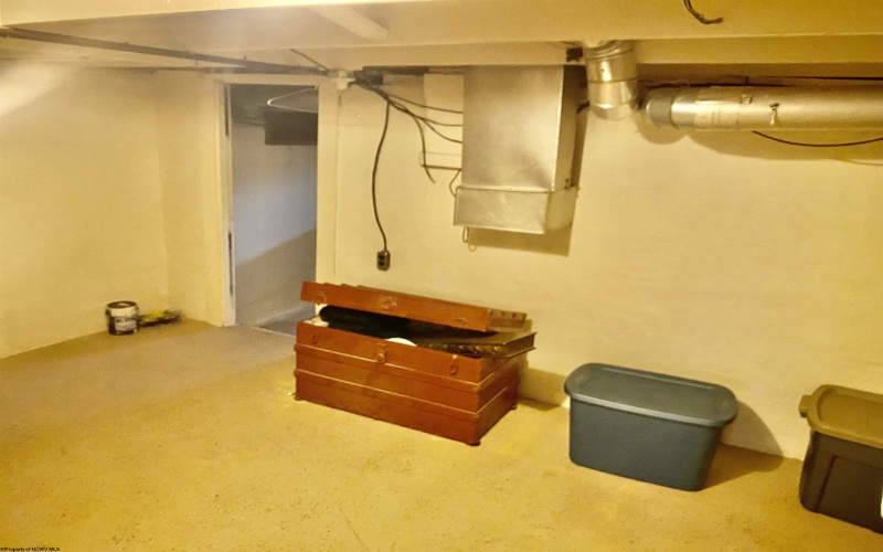 1619 Hoffman Avenue, Clarksburg, West Virginia 26301, 3 Bedrooms Bedrooms, 7 Rooms Rooms,2 BathroomsBathrooms,Single Family Detached,For Sale,Hoffman,10161760