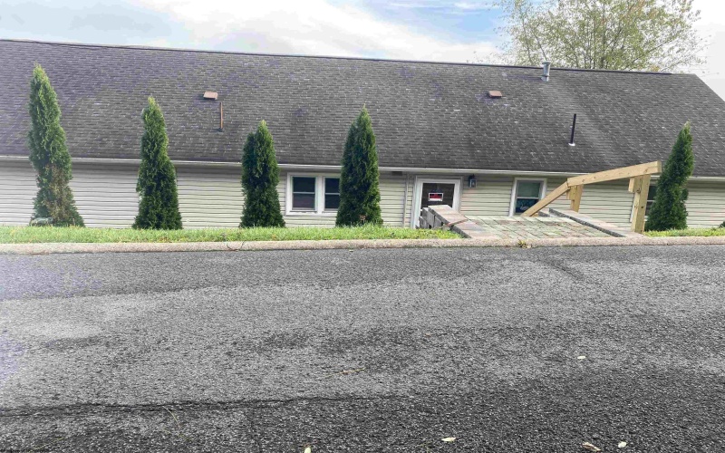 1619 Hoffman Avenue, Clarksburg, West Virginia 26301, 3 Bedrooms Bedrooms, 7 Rooms Rooms,2 BathroomsBathrooms,Single Family Detached,For Sale,Hoffman,10161760