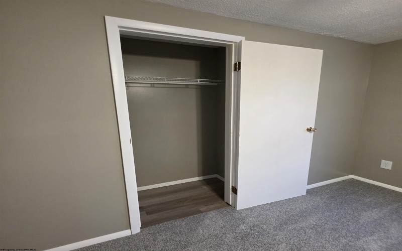 180 Pike Street, New Martinsville, West Virginia 26155, 3 Bedrooms Bedrooms, 4 Rooms Rooms,1 BathroomBathrooms,Single Family Detached,For Sale,Pike,10161759