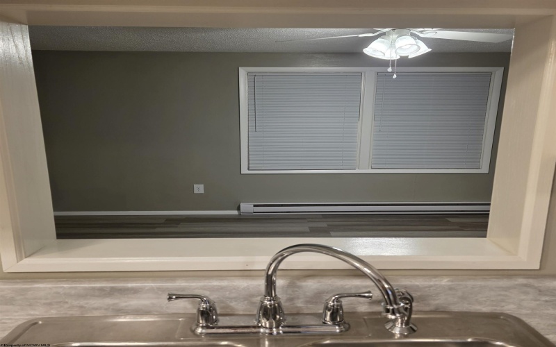 180 Pike Street, New Martinsville, West Virginia 26155, 3 Bedrooms Bedrooms, 4 Rooms Rooms,1 BathroomBathrooms,Single Family Detached,For Sale,Pike,10161759