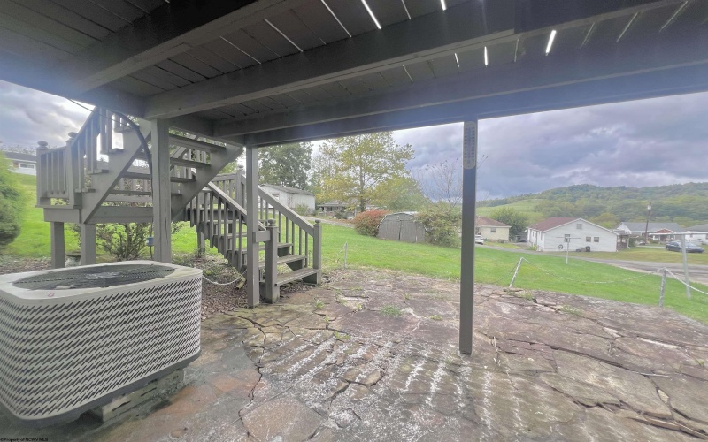 426 Vernon Street, Shinnston, West Virginia 26431, 2 Bedrooms Bedrooms, 5 Rooms Rooms,1 BathroomBathrooms,Single Family Detached,For Sale,Vernon,10161758