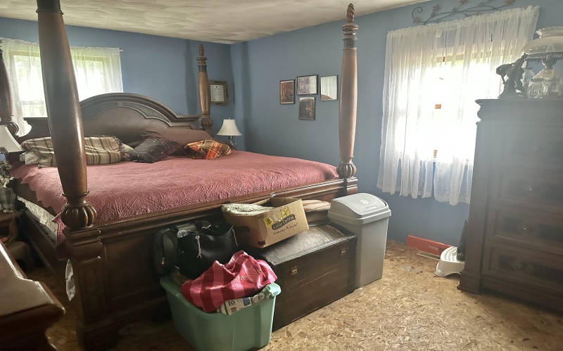 8613 Georgetown Road, Roanoke, West Virginia 26447, 5 Bedrooms Bedrooms, 9 Rooms Rooms,3 BathroomsBathrooms,Single Family Detached,For Sale,Georgetown,10161771