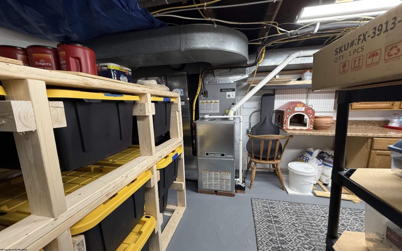 1245 Peacock Lane, Fairmont, West Virginia 26554, 3 Bedrooms Bedrooms, 6 Rooms Rooms,1 BathroomBathrooms,Single Family Detached,For Sale,Peacock,10161769 1245 Peacock Lane, Fairmont, West Virginia 26554, 3 Bedrooms Bedrooms, 6 Rooms Rooms,1 BathroomBathrooms,Single Family Detached,For Sale,Peacock,10161769