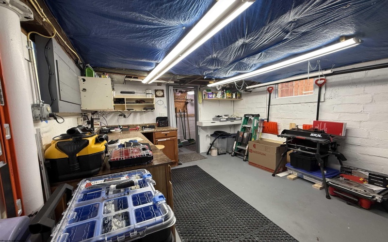 1245 Peacock Lane, Fairmont, West Virginia 26554, 3 Bedrooms Bedrooms, 6 Rooms Rooms,1 BathroomBathrooms,Single Family Detached,For Sale,Peacock,10161769 1245 Peacock Lane, Fairmont, West Virginia 26554, 3 Bedrooms Bedrooms, 6 Rooms Rooms,1 BathroomBathrooms,Single Family Detached,For Sale,Peacock,10161769