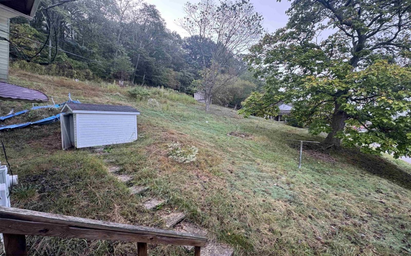 69 Jackson Street, Weston, West Virginia 26452, 1 Bedroom Bedrooms, 5 Rooms Rooms,1 BathroomBathrooms,Single Family Detached,For Sale,Jackson,10161770