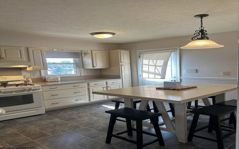 80 Adolph Road, Mill Creek, West Virginia 26280, 4 Bedrooms Bedrooms, 10 Rooms Rooms,2 BathroomsBathrooms,Single Family Detached,For Sale,Adolph,10161782