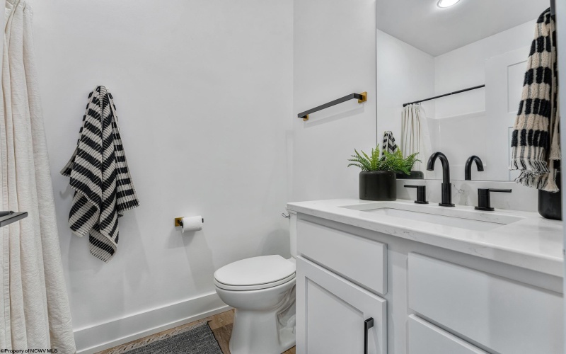 16 Reyes Lane, Morgantown, West Virginia 26508, 3 Bedrooms Bedrooms, 6 Rooms Rooms,2 BathroomsBathrooms,Single Family Attached,For Sale,Reyes,10161772