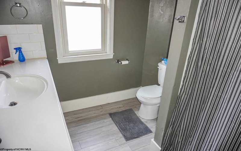 150 Coleman Avenue, Clarksburg, West Virginia 26301, ,Multi-unit/income,For Sale,Coleman,10157924