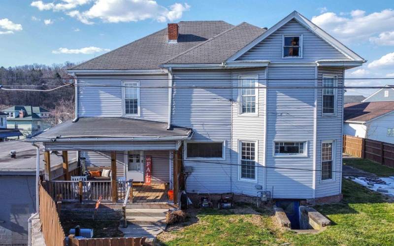 150 Coleman Avenue, Clarksburg, West Virginia 26301, ,Multi-unit/income,For Sale,Coleman,10157924