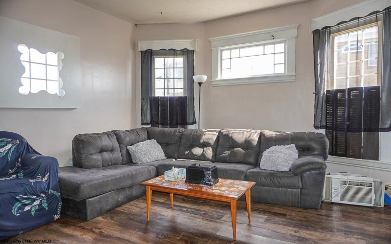 150 Coleman Avenue, Clarksburg, West Virginia 26301, ,Multi-unit/income,For Sale,Coleman,10157924