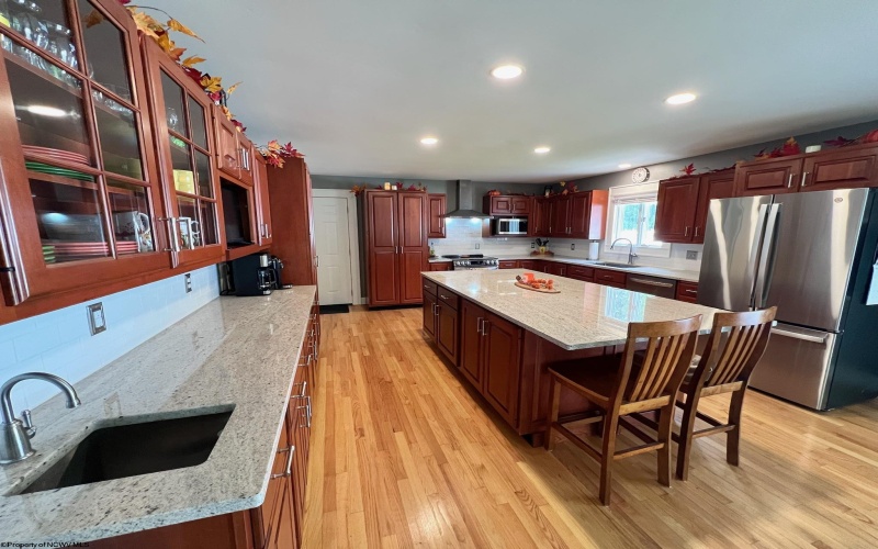 1081 Koontz Avenue, Morgantown, West Virginia 26505, 4 Bedrooms Bedrooms, 7 Rooms Rooms,2 BathroomsBathrooms,Single Family Detached,For Sale,Koontz,10161804
