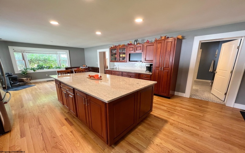 1081 Koontz Avenue, Morgantown, West Virginia 26505, 4 Bedrooms Bedrooms, 7 Rooms Rooms,2 BathroomsBathrooms,Single Family Detached,For Sale,Koontz,10161804
