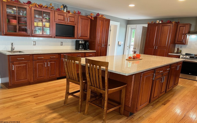 1081 Koontz Avenue, Morgantown, West Virginia 26505, 4 Bedrooms Bedrooms, 7 Rooms Rooms,2 BathroomsBathrooms,Single Family Detached,For Sale,Koontz,10161804