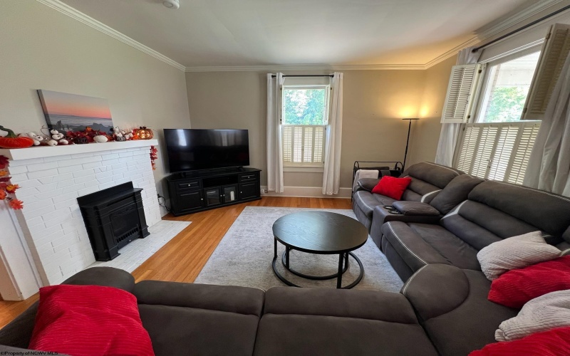 1081 Koontz Avenue, Morgantown, West Virginia 26505, 4 Bedrooms Bedrooms, 7 Rooms Rooms,2 BathroomsBathrooms,Single Family Detached,For Sale,Koontz,10161804