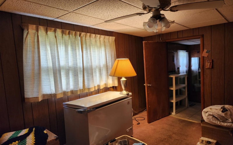 725 Milford Street, Clarksburg, West Virginia 26301, 3 Bedrooms Bedrooms, 6 Rooms Rooms,1 BathroomBathrooms,Single Family Detached,For Sale,Milford,10161792