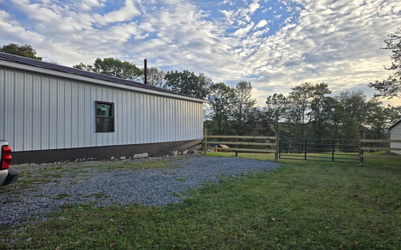 1816 McDermott Ridge Road, Buckhannon, West Virginia 26201, 4 Bedrooms Bedrooms, 7 Rooms Rooms,2 BathroomsBathrooms,Single Family Detached,For Sale,McDermott Ridge,10161797 1816 McDermott Ridge Road, Buckhannon, West Virginia 26201, 4 Bedrooms Bedrooms, 7 Rooms Rooms,2 BathroomsBathrooms,Single Family Detached,For Sale,McDermott Ridge,10161797