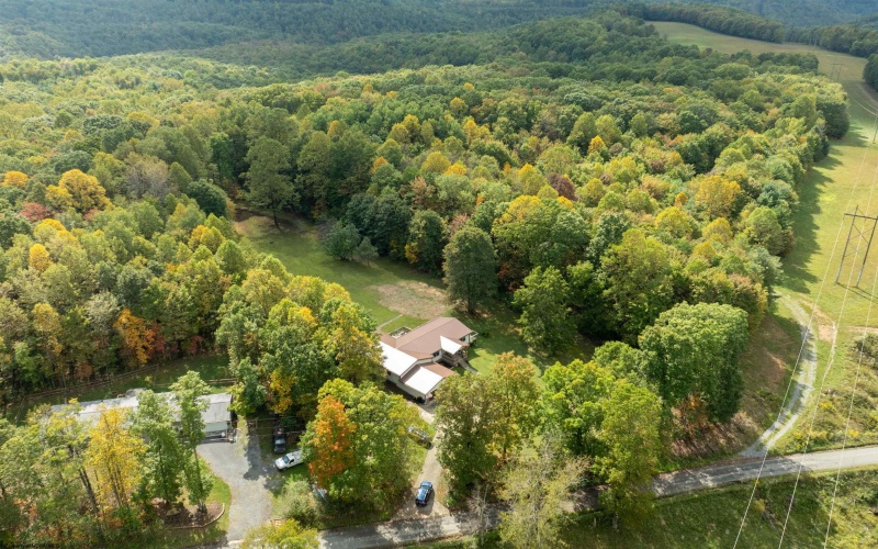 3276 Pell Road, Kingwood, West Virginia 26537, 4 Bedrooms Bedrooms, 7 Rooms Rooms,2 BathroomsBathrooms,Single Family Detached,For Sale,Pell,10161796
